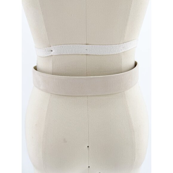 mint&rose.Cinturón linen XL White Leather Belt with Marble-Effect Buckle